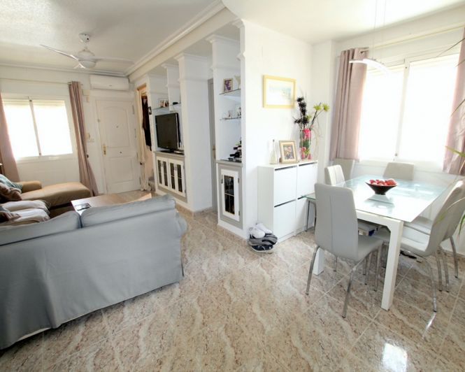 Image No.16-3 Bed Townhouse for sale