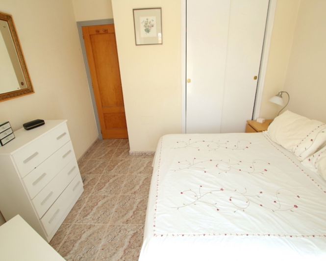 Image No.26-3 Bed Townhouse for sale