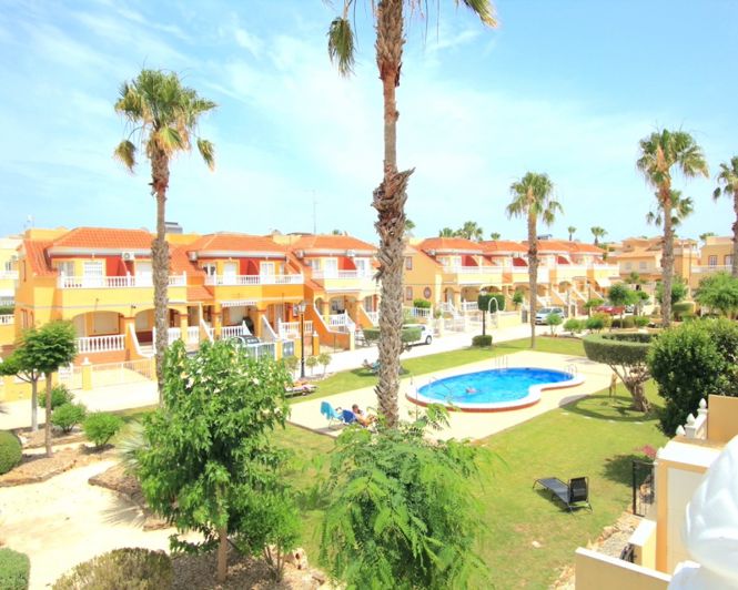 Image No.32-3 Bed Townhouse for sale