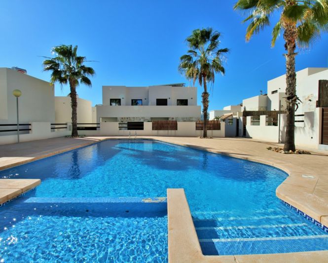 Image No.2-Villa de 3 chambres à vendre à Villamartin