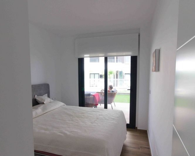 Image No.8-Appartement de 2 chambres à vendre à Villamartin