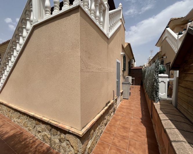 Image No.15-2 Bed Villa for sale