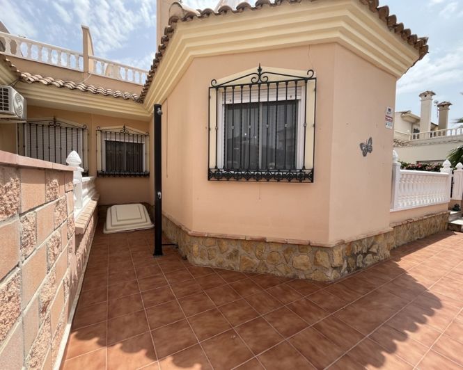 Image No.7-2 Bed Villa for sale