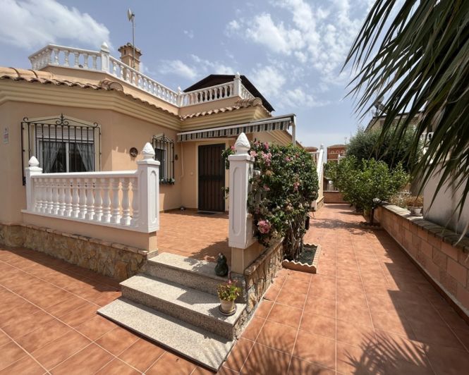 Image No.9-2 Bed Villa for sale