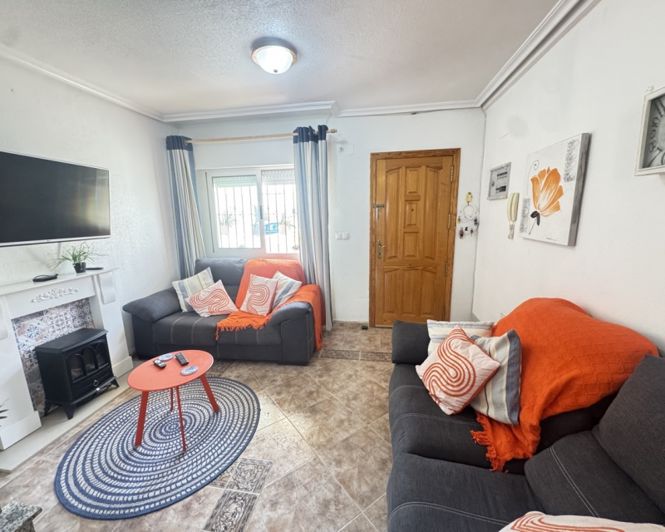 Image No.5-3 Bed Townhouse for sale