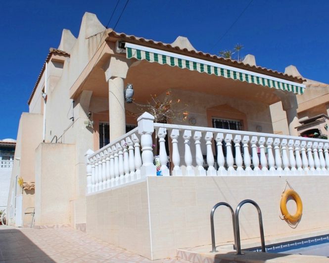 Image No.1-3 Bed Villa for sale