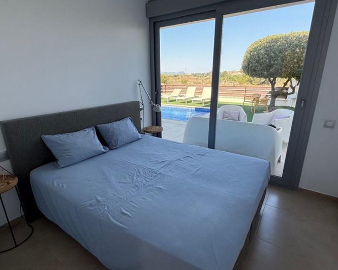 Image No.11-3 Bed Villa for sale