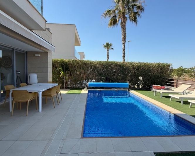 Image No.34-3 Bed Villa for sale