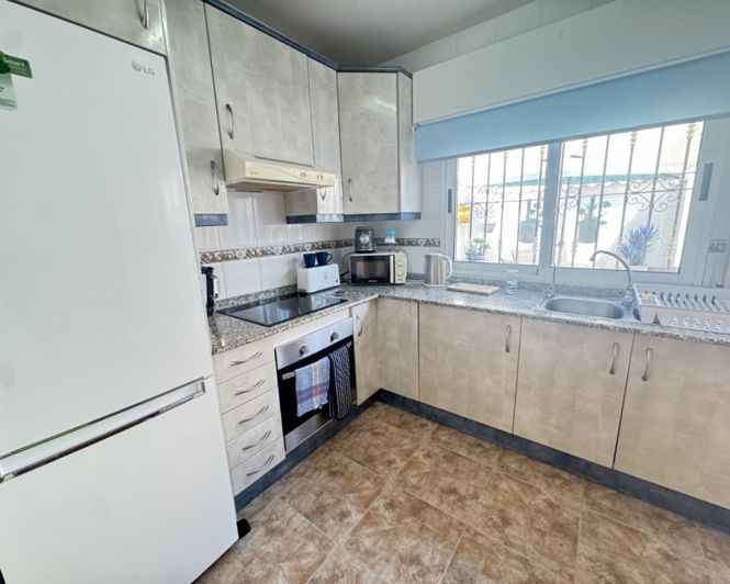 Image No.9-3 Bed Townhouse for sale