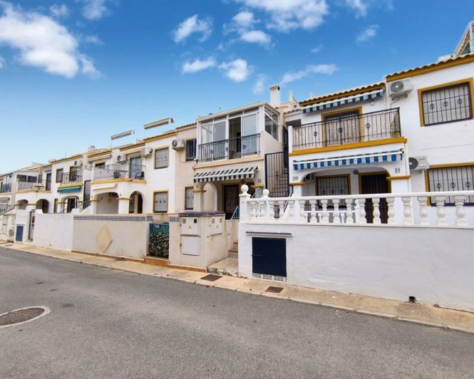 Image No.1-Appartement de 2 chambres à vendre à Torrevieja