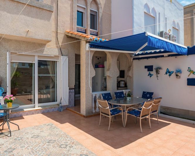 Image No.1-3 Bed Townhouse for sale