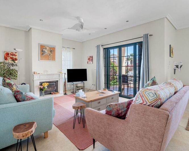 Image No.3-Villa de 3 chambres à vendre à Villamartin