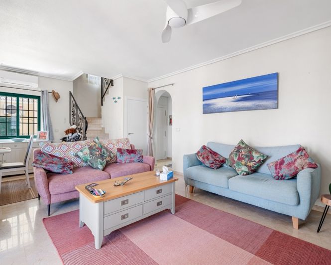 Image No.4-Villa de 3 chambres à vendre à Villamartin