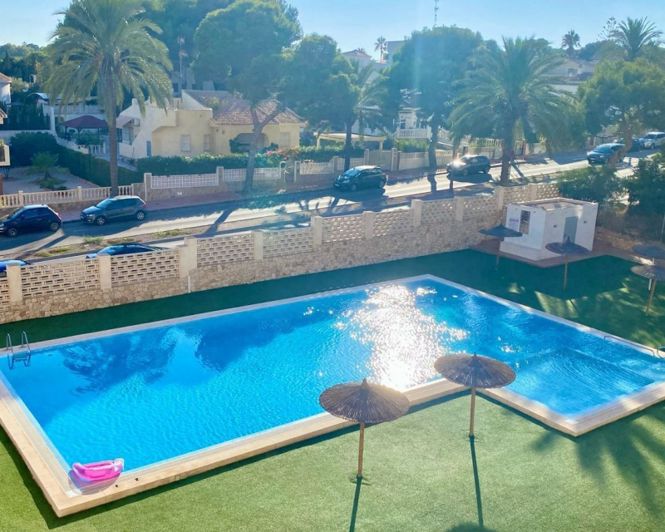 Image No.1-3 Bed Apartment for sale