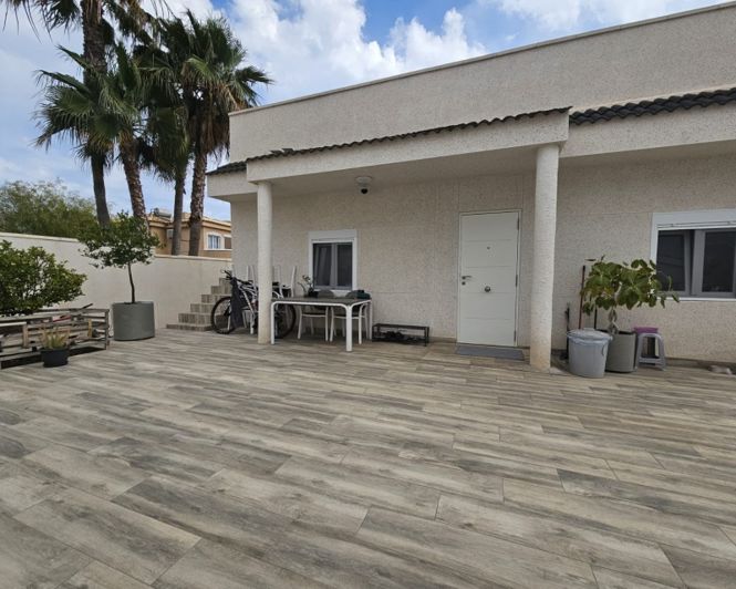 Image No.17-4 Bed Villa for sale