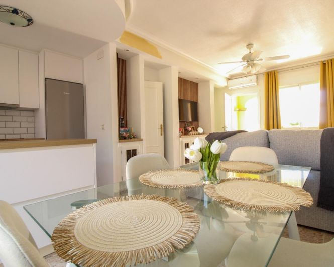 Image No.4-2 Bed Townhouse for sale