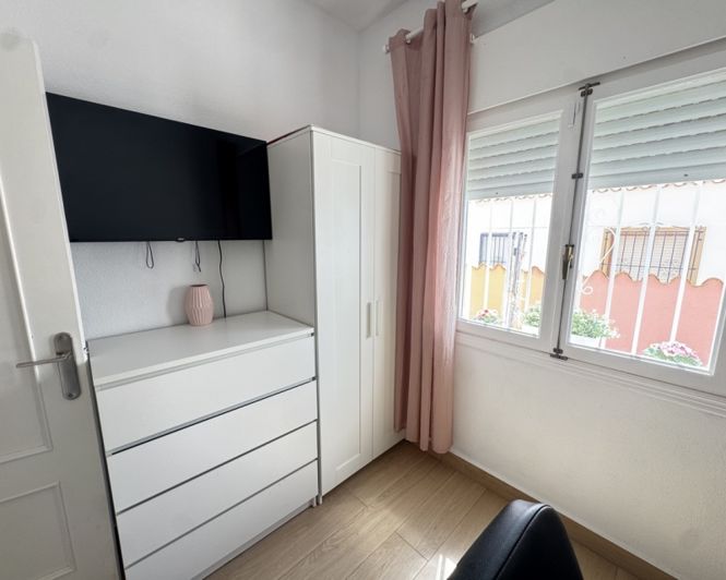 Image No.11-5 Bed Villa for sale