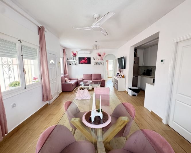 Image No.5-5 Bed Villa for sale