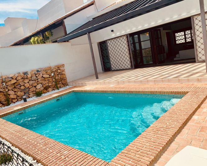 Image No.14-2 Bed Townhouse for sale