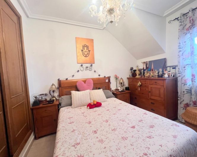 Image No.21-2 Bed Apartment for sale