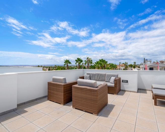 Image No.24-3 Bed Villa for sale