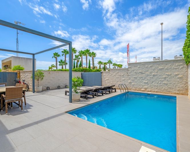 Image No.27-3 Bed Villa for sale