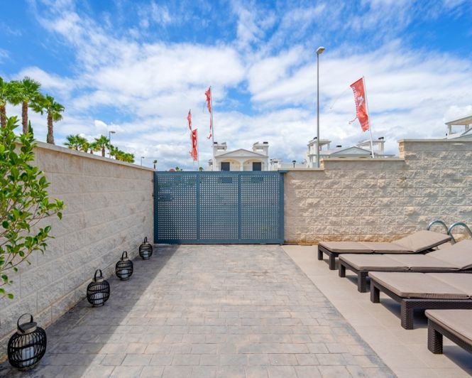 Image No.29-3 Bed Villa for sale