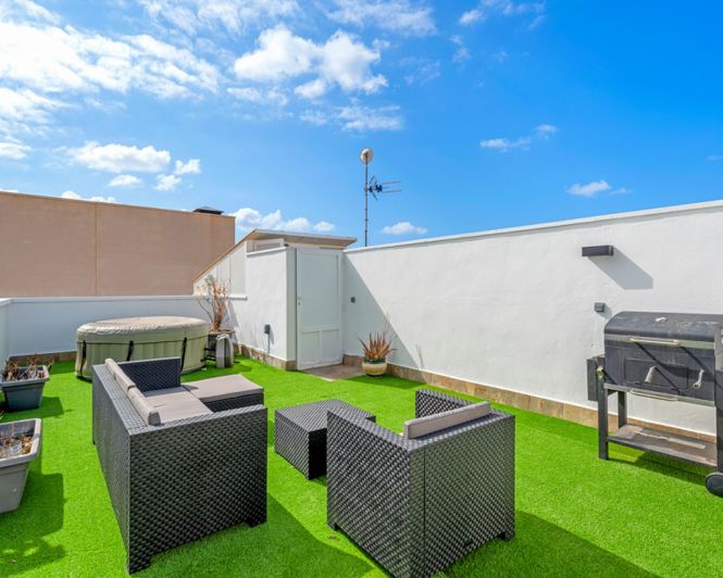 Image No.21-2 Bed Apartment for sale