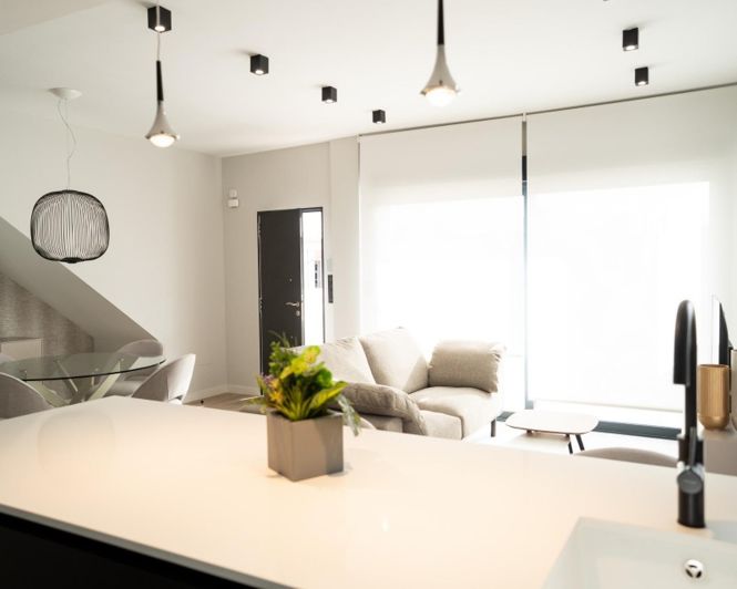 Image No.10-3 Bed Apartment for sale