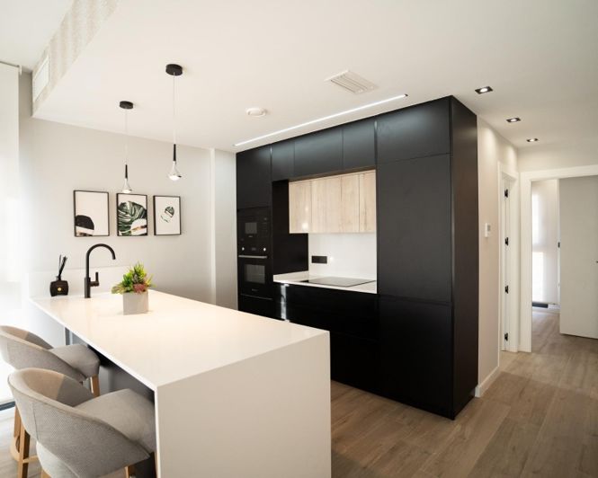 Image No.8-3 Bed Apartment for sale