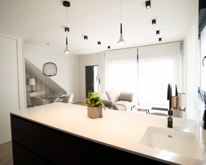 Image No.9-3 Bed Apartment for sale