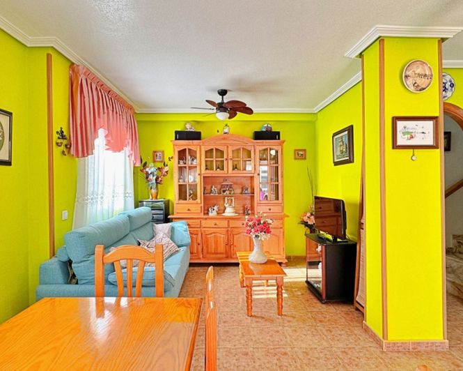 Image No.6-Villa de 2 chambres à vendre à Punta Prima