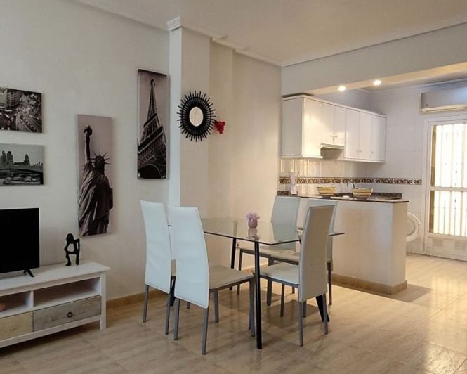 Image No.10-3 Bed Townhouse for sale