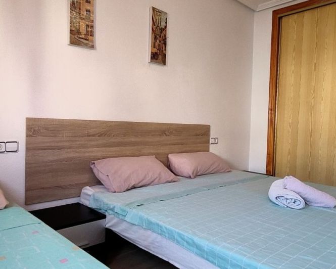 Image No.20-3 Bed Townhouse for sale