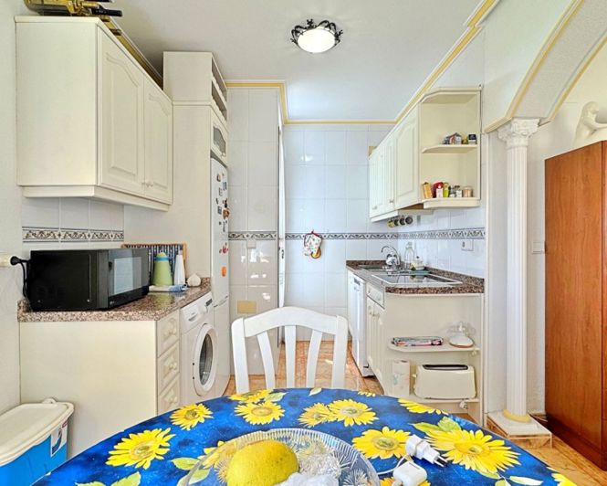 Image No.12-2 Bed Apartment for sale