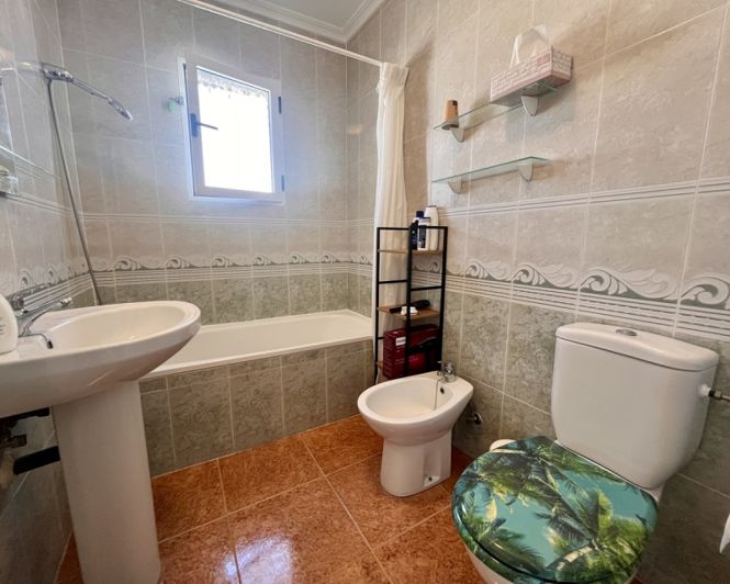 Image No.19-3 Bed Villa for sale