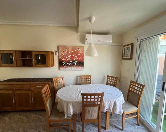 Image No.13-2 Bed Townhouse for sale