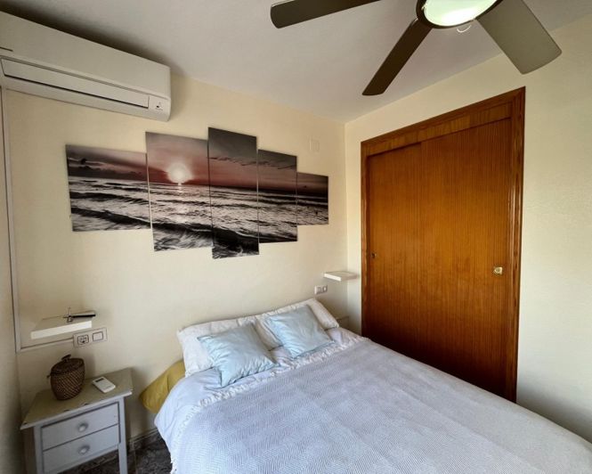 Image No.18-2 Bed Townhouse for sale