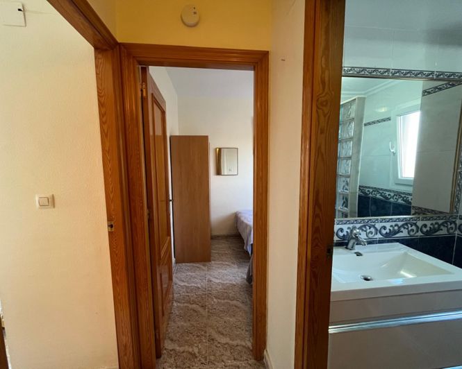 Image No.22-2 Bed Townhouse for sale