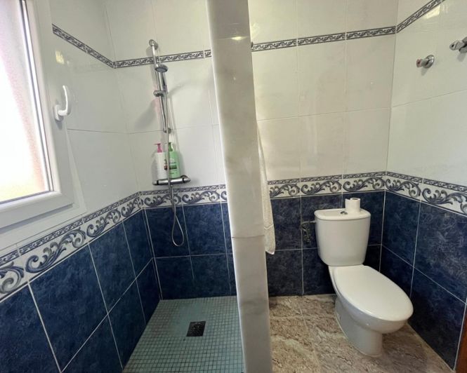 Image No.26-2 Bed Townhouse for sale