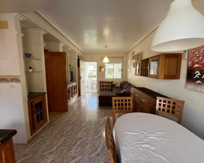 Image No.6-2 Bed Townhouse for sale