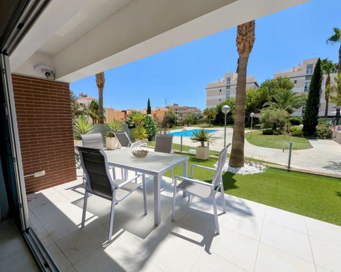 Image No.2-Appartement de 3 chambres à vendre à Villamartin