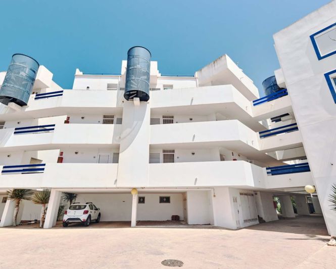 Image No.42-2 Bed Apartment for sale