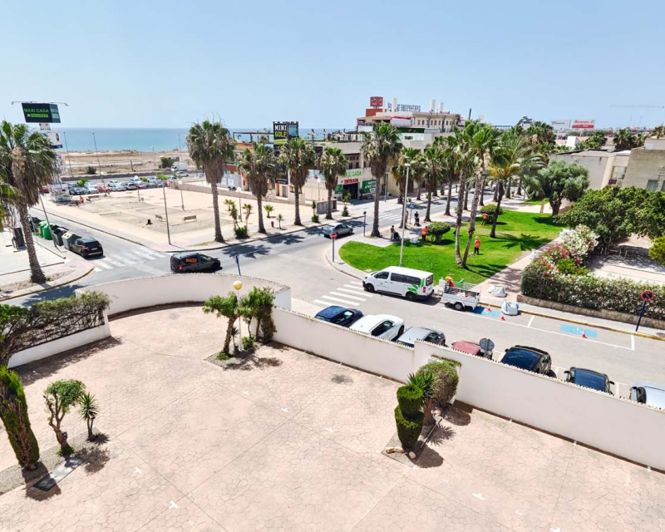 Image No.45-2 Bed Apartment for sale