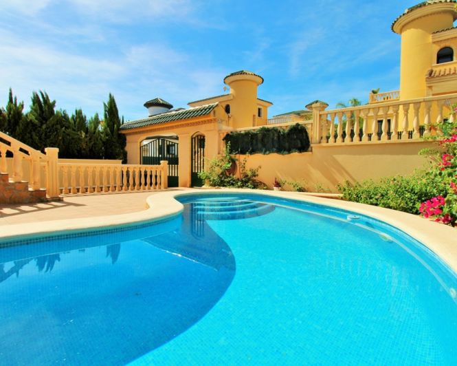 Image No.2-3 Bed Villa for sale