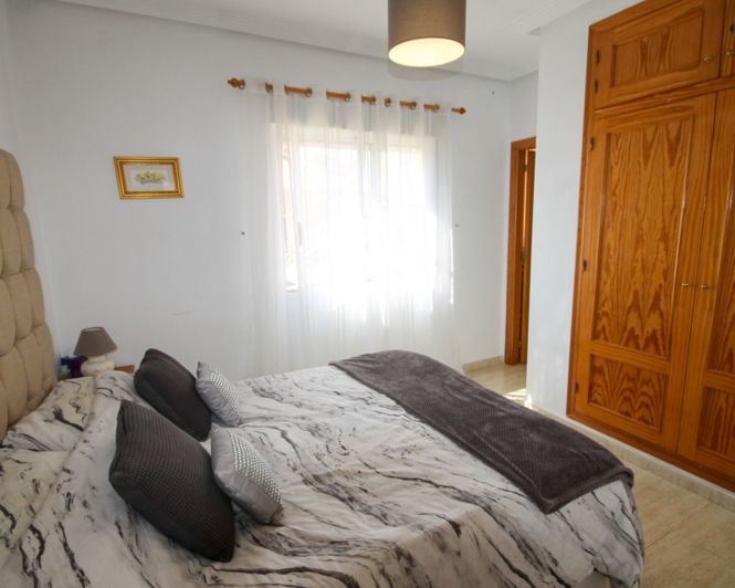 Image No.10-Villa de 2 chambres à vendre à Villamartin