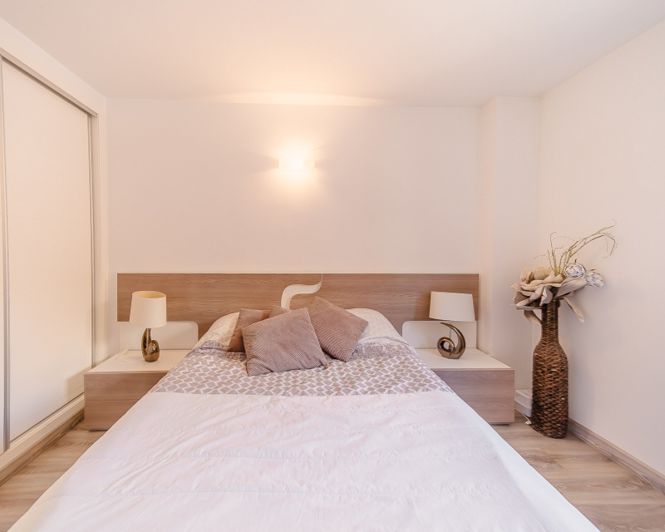 Image No.15-3 Bed Apartment for sale