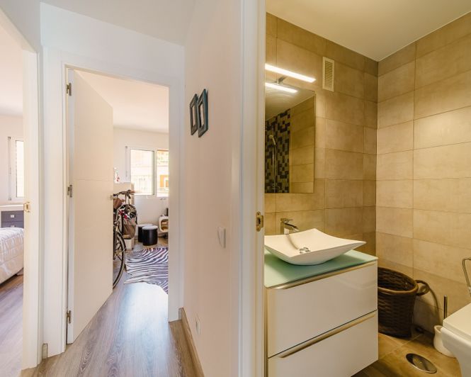 Image No.18-3 Bed Apartment for sale