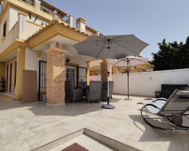 Image No.1-3 Bed Villa for sale