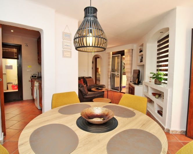 Image No.8-2 Bed Apartment for sale